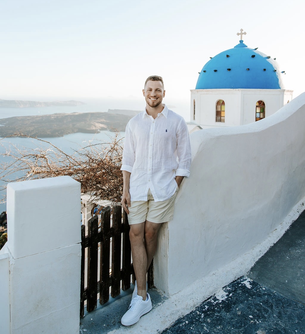 Patryk Korbut, English tutor, in Santorini